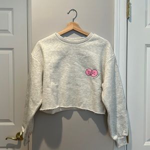 Cropped crewneck